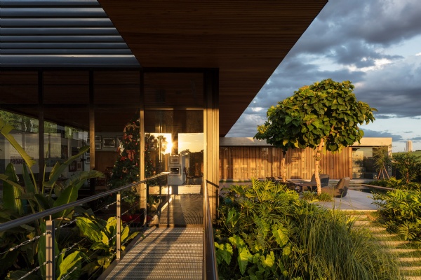 Perkins+Will kết hợp các nguyên tắc thiết kế xanh vào Ribeirão Preto Residence ở Brazil
