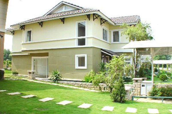 Nam Quang 2