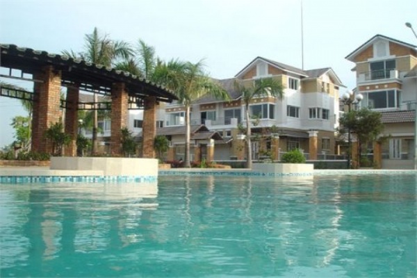 Nam Phú Villas