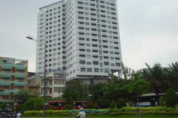 International Plaza