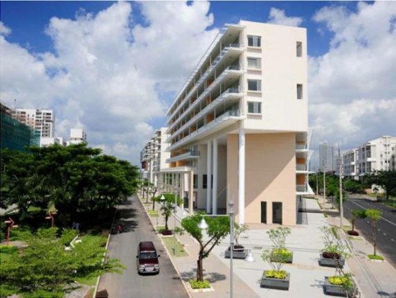 Garden Plaza 1