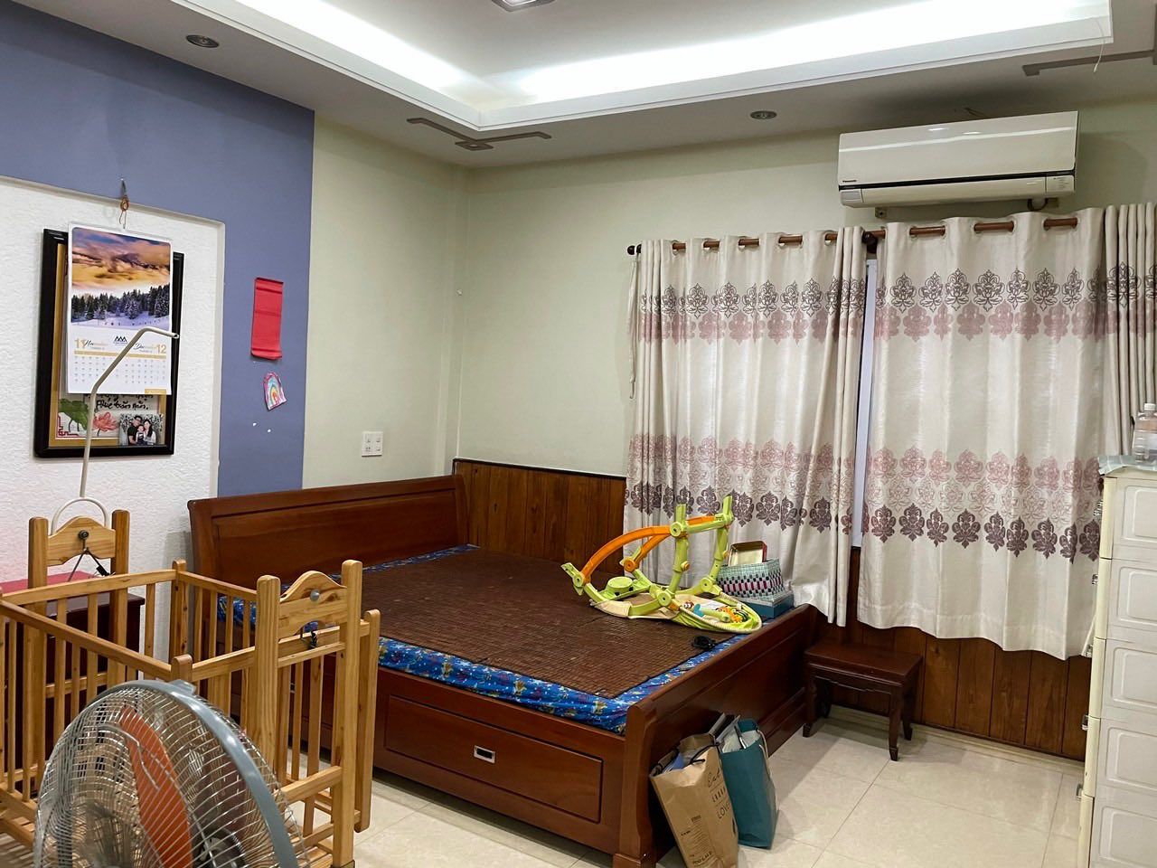 Cho thuê nguyên căn nhà mặt tiền chợ Nhị Thiên Đường, Q8. Thuận lợi kinh doanh, văn phòng, gia đình