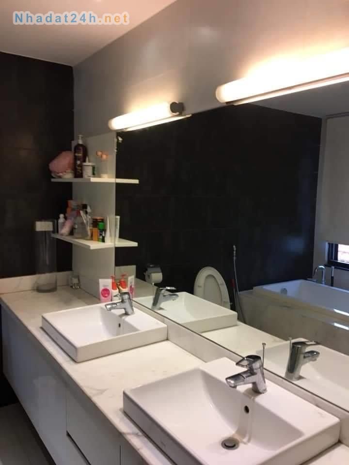 TUYỆTBÁN NHÀ PHỐ TRÍCH SÀI: VIEW HỒ TÂY, 8 TẦNG, THANG MÁY CHO THUÊ 120TR/THÁNG