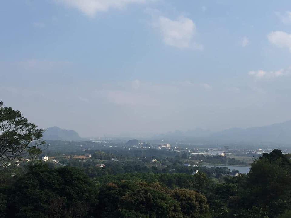 Ai mua thác , hồ,suối,view Hà Nội,Chương Mỹ,Xuân Mai,Lương Sơn và kết hợp nhảy dù em bán cho a.