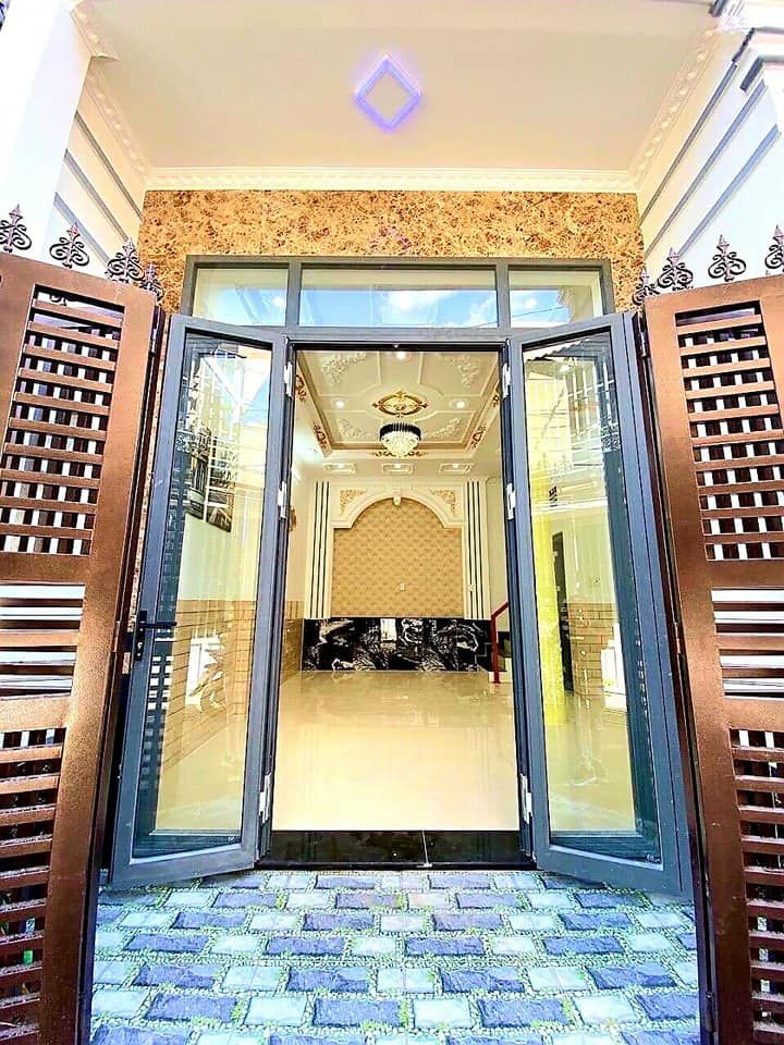 BÁN 02 CĂN NHÀ TRỆT 2 LẦU MỚI 100%. HẺM 11 NGUYỄN VĂN LINH ( NGAY BV ĐA KHOA TRUNG ƯƠNG )