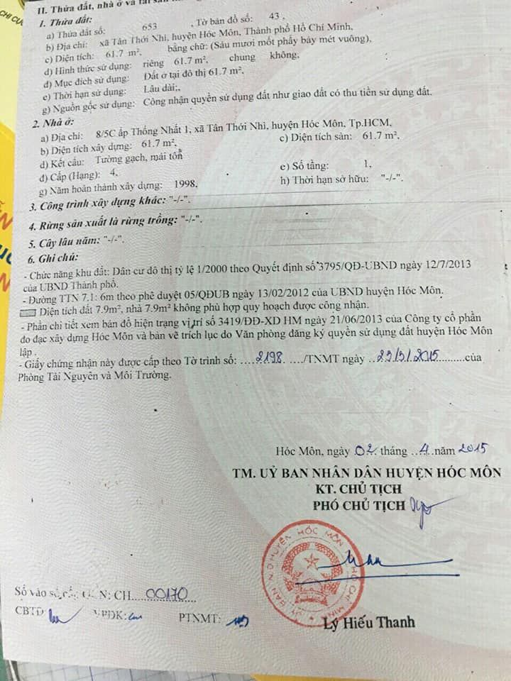 Bán nhà sổ hồng riêng.lê lợi .hóc môn. Vị trí đẹp Diện tích 4 x 17 . Giá 2,4 tỷ. Còn thương lượng