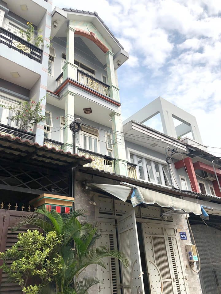 TIN ĐƯỢC KHÔNG 4x20, 1 trệt 2 lầu, hẻm 7m thông Mã Lò mà GIÁ CHỈ CÓ 4.45 tỷ còn TL mạnh