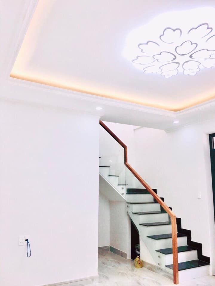 Chủ gửi Nhà 1 Lầu 1 Trệt Mới Keng 2 ô tô né nhau,trung tâm phường Trường Thọ , đường số 8