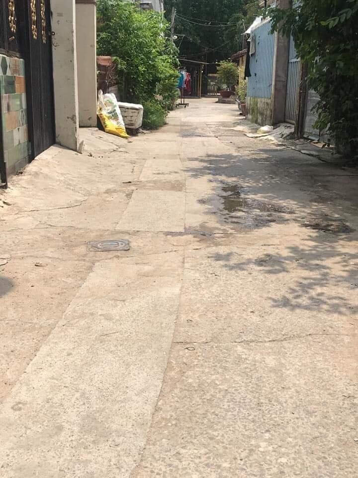 Bán Nhà 1 trệt, 1 lầu, 2 phòng ngủ, 2 toilet,hẻm trước nhà 3m cụt, Đông Thạnh 2,Đông Thạnh, Hóc Môn