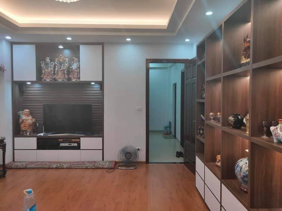 Bán nhà Phố Thái Hà 45m2 măt tiền 4m2 gara ô tô vỉa hè kinh doanh nhỉnh 9 tỷ