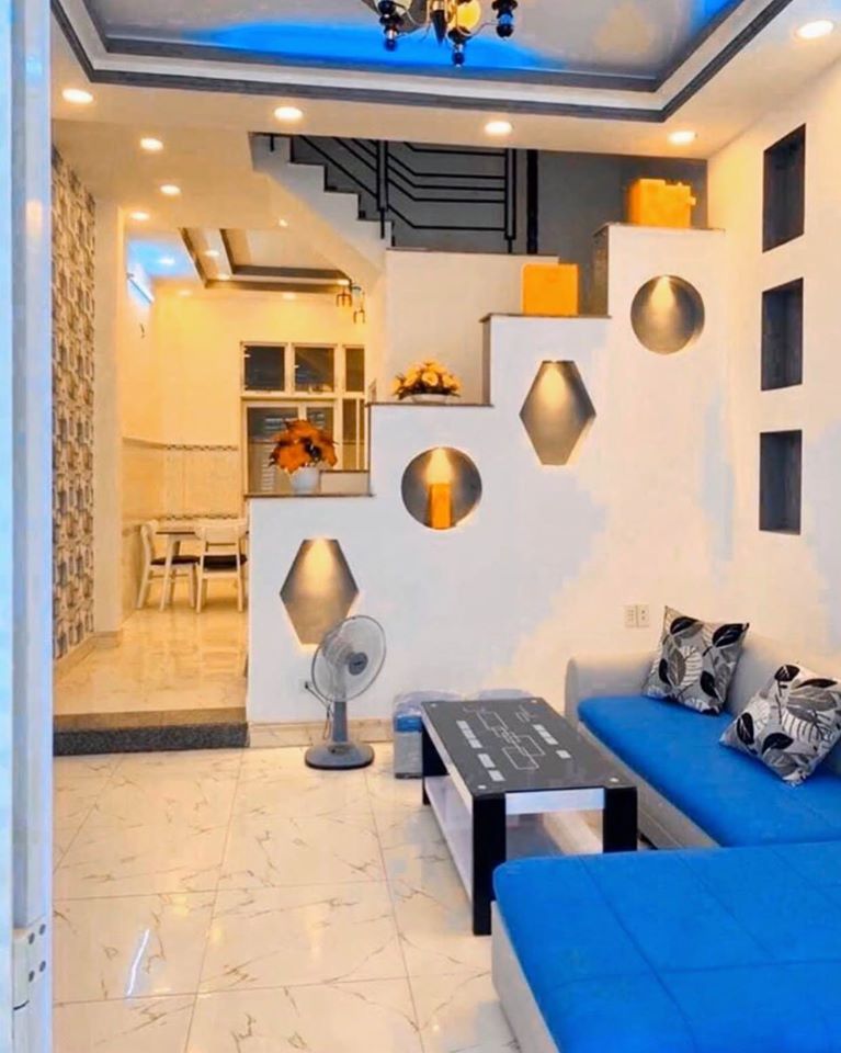 nhà chợ bình chánh QL1A 1tr1lau 2 phòng ngủ 2wc mặt tiền 5m