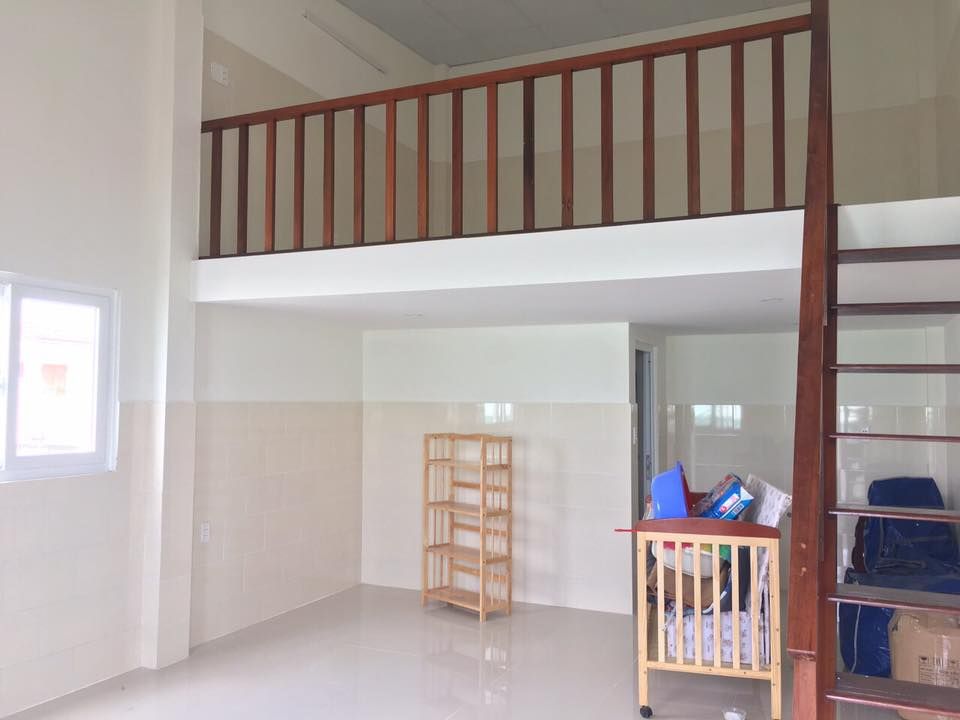 bên minh cho thuê nhà trọ, phòng có gác 40m vuông ở được từ 5 -7 người