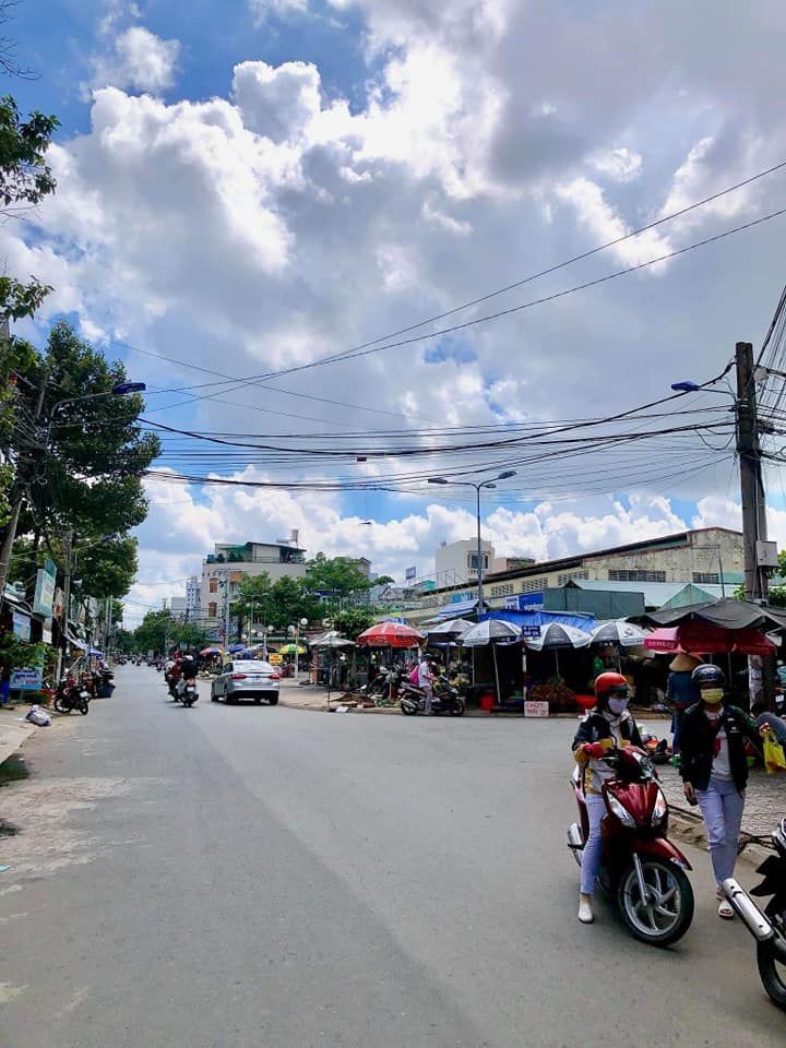 BÁN NHÀ MỚI XÂY 1 TRỆT 3 LẦU KDC THỚI NHỰT 1. THUẬN LỢI KINH DOANH, CÁCH CHỢ AN KHÁNH 20M