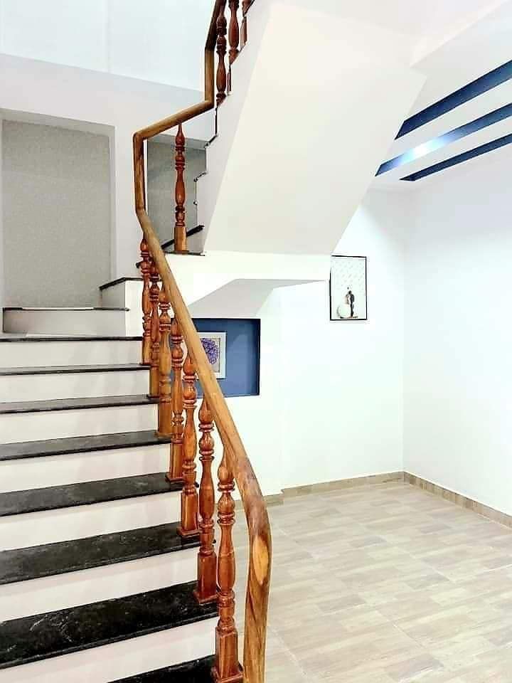 BÁN NHÀ MỚI ĐẸP 100% TRỆT 1 LẦU HẺM 5 ĐƯỜNG VÕ TÁNH. GIÁ DƯỚI 2 TỶ