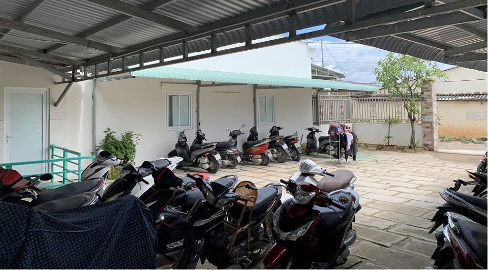 bên minh cho thuê nhà trọ, phòng có gác 40m vuông ở được từ 5 -7 người
