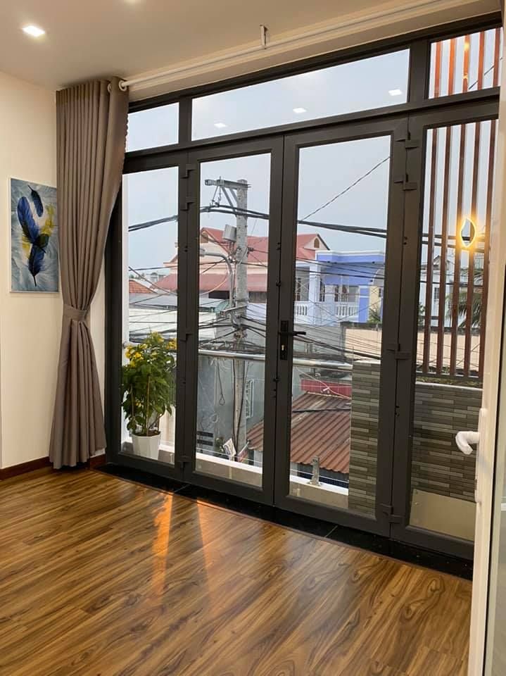 Chính chủ kẹt tiền hạ giá bán gấp nhà gần chợ Bình Chánh - SỔ HỒNG riêng