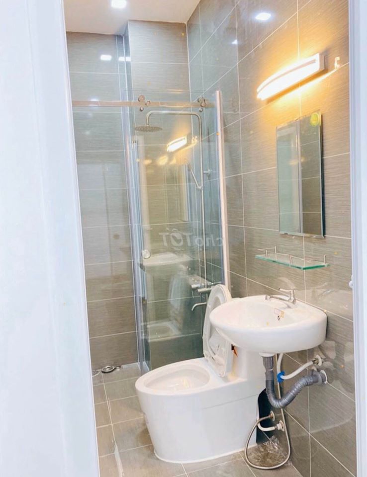 nhà chợ bình chánh QL1A 1tr1lau 2 phòng ngủ 2wc mặt tiền 5m