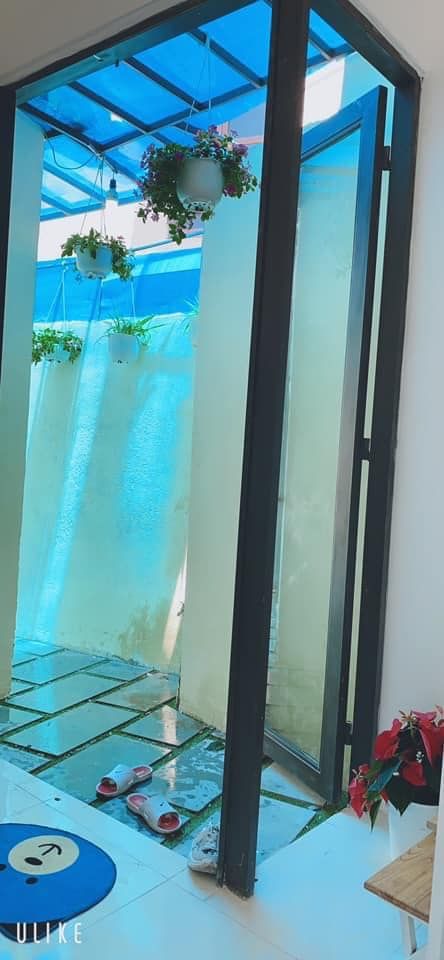 Chỉ cần 900 triệu có nhà gác đúc mới xây rất đẹp, kiệt 408 Trưng Nữ Vương DN