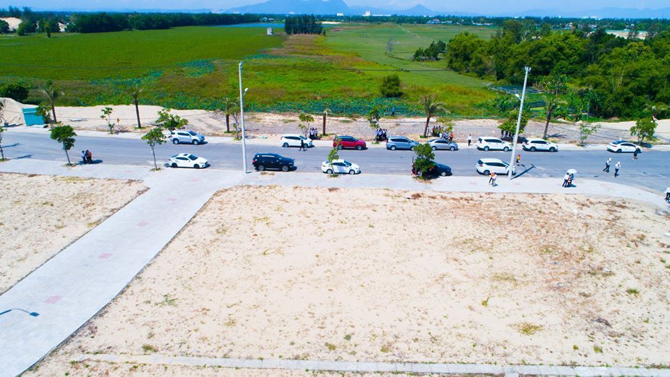 Cần tiền muốn bán nhanh đất ở KDT Ngọc Dương River Side Mặt tiền sông Cổ Cò - sát biển Trường Sa.