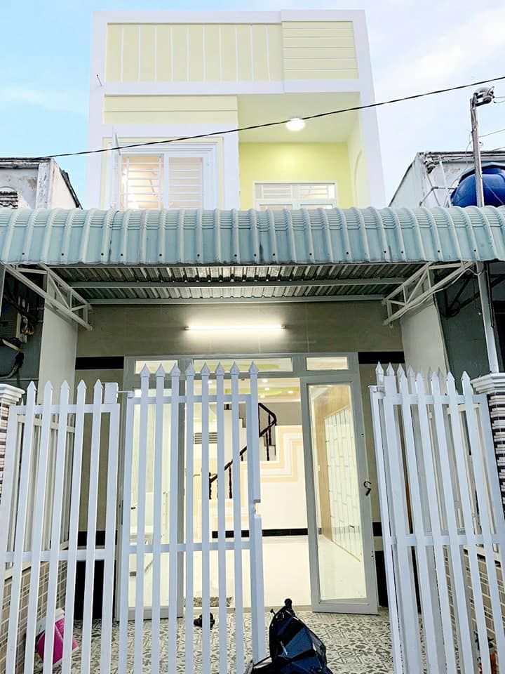 BÁN NHÀ LẦU ĐÚC MỚI ĐẸP, 3 PHÒNG NGỦ RỘNG RÃI. HẺM 7A-9 NGUYỄN VĂN LINH