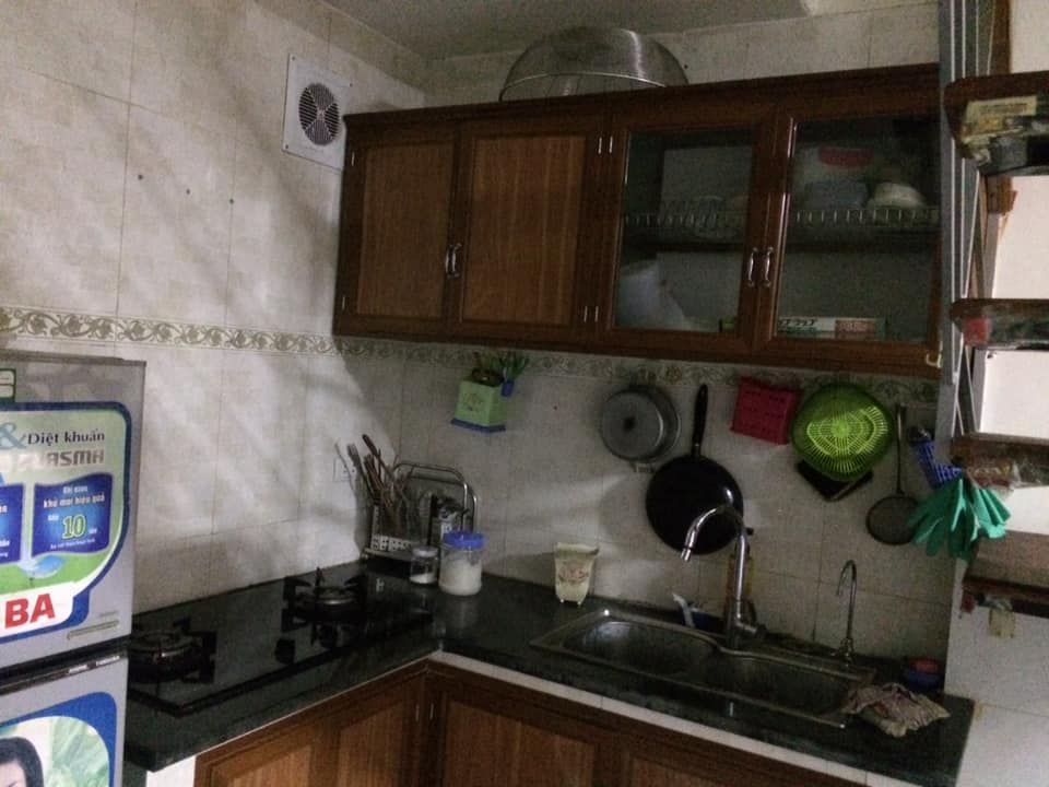 Cho thuê nhà ba tầng o gần bx Giáp Bát ,đầy đủ tiện nghi ,nội thất đủ cả chỉ việc đến ở