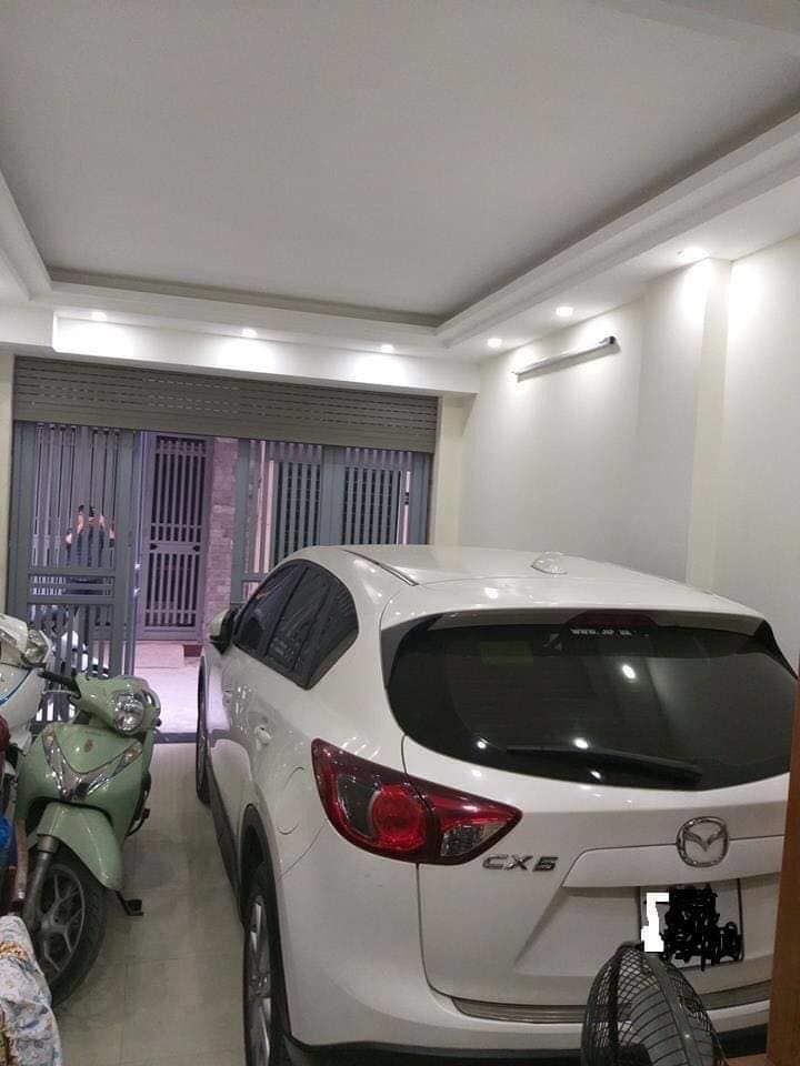 Gia đình chuyển sang Đức định cư bán nhà xây ở như biệt phủ Hoàng Mai