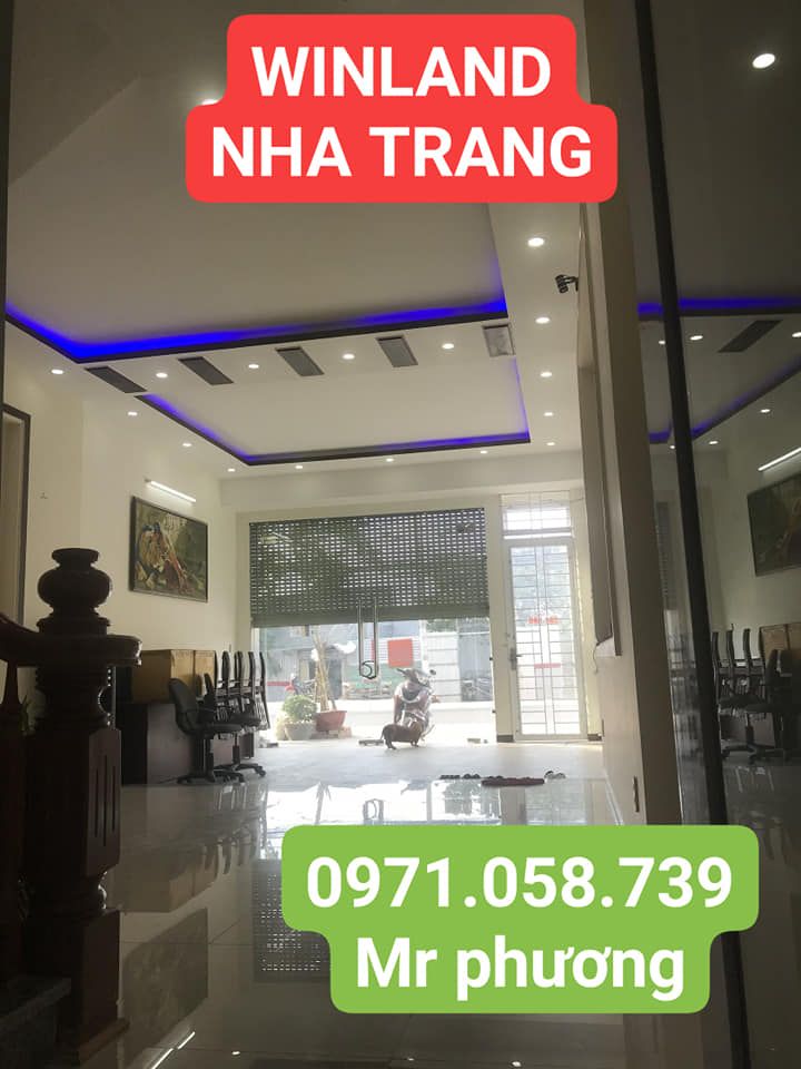 CHO THUÊ MẶT BẰNG SIÊU ĐẸP ngang 8m dài 14m2.trệt trống suốt. Nhà 1 trệt 1 lửng 1 lầu có 2p ngủ