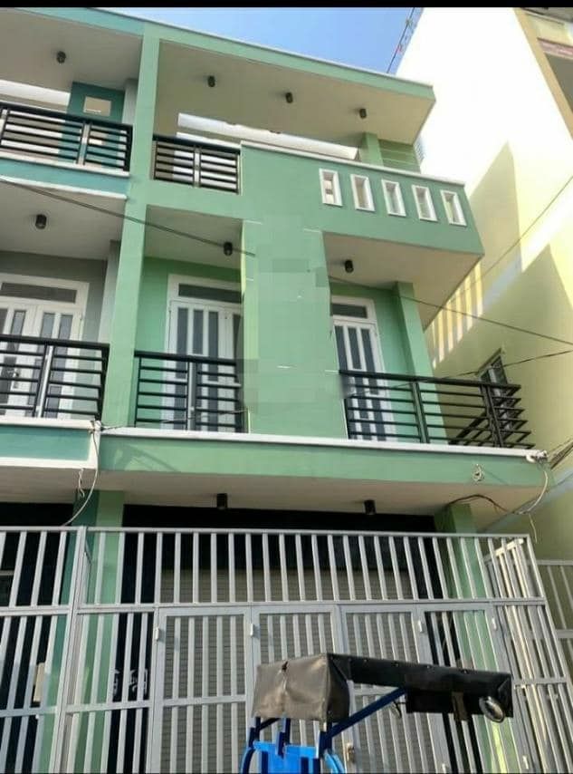 Cho thuê nhà Mã Lò, HXH Bình Tân.Diện tích: 4.5x17 trêt lầu sân thượng, hẻm 6m. 6pn, 4 tolet