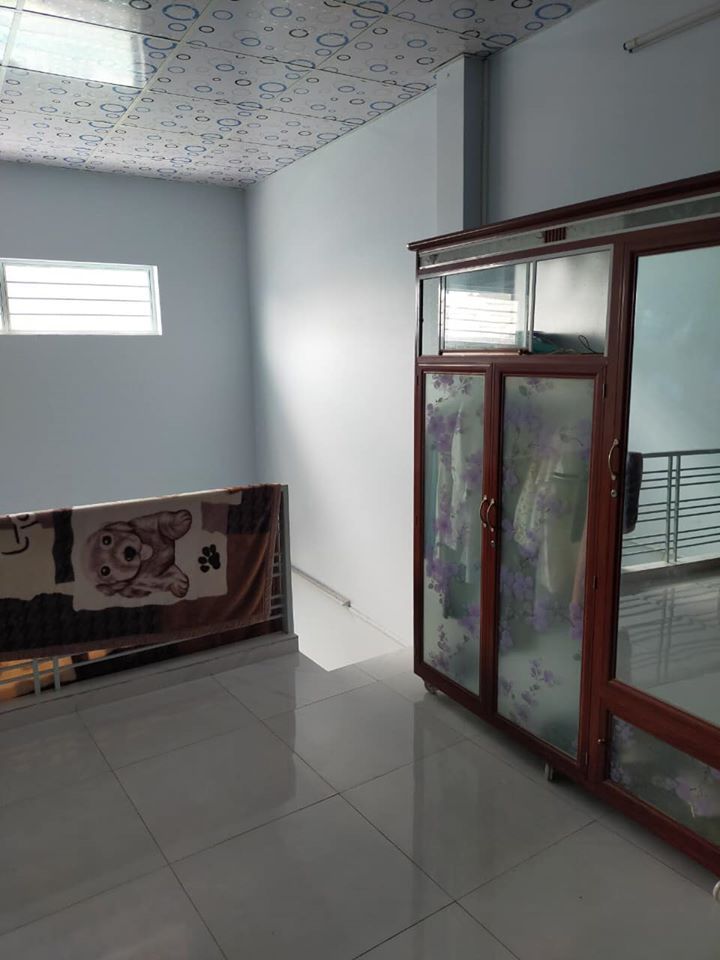 Cần Bán Nhà gần đèn xanh đỏ - TRẦN QUANG KHẢI - Mỹ Thới