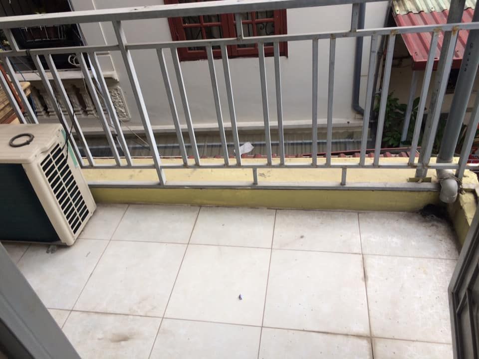Cho thuê nhà ba tầng o gần bx Giáp Bát ,đầy đủ tiện nghi ,nội thất đủ cả chỉ việc đến ở