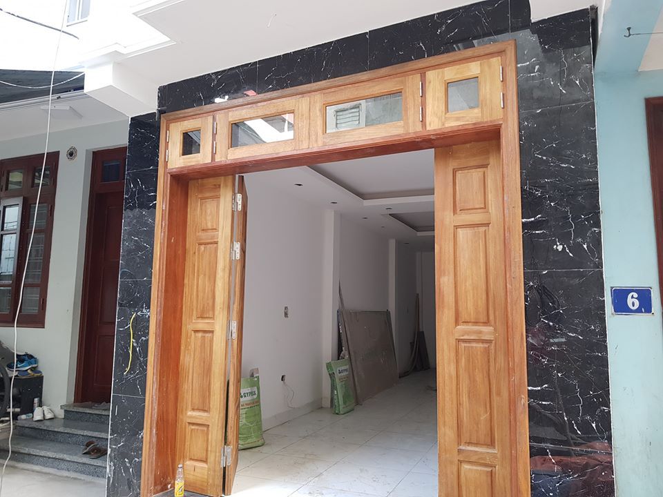 Bán 01 căn nhà duy nhất tại P Phúc Đồng, Q Long Biên giá chỉ 2.3 tỷ Cách đường ô tô chỉ 5 m.