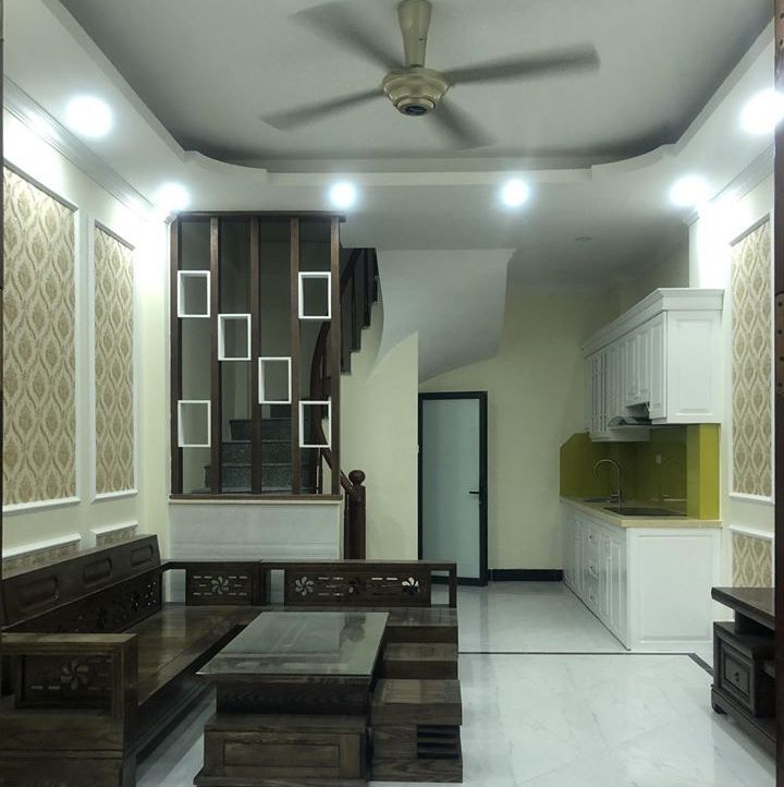 BÁN NHÀ TẠI PHƯƠNG CANH,QUẬN NAM TỪ LIÊM GIAO THÔNG THUẬN TIỆN ĐI LẠI , 5P ĐÃ TỚI BẾN XE MỸ ĐÌNH