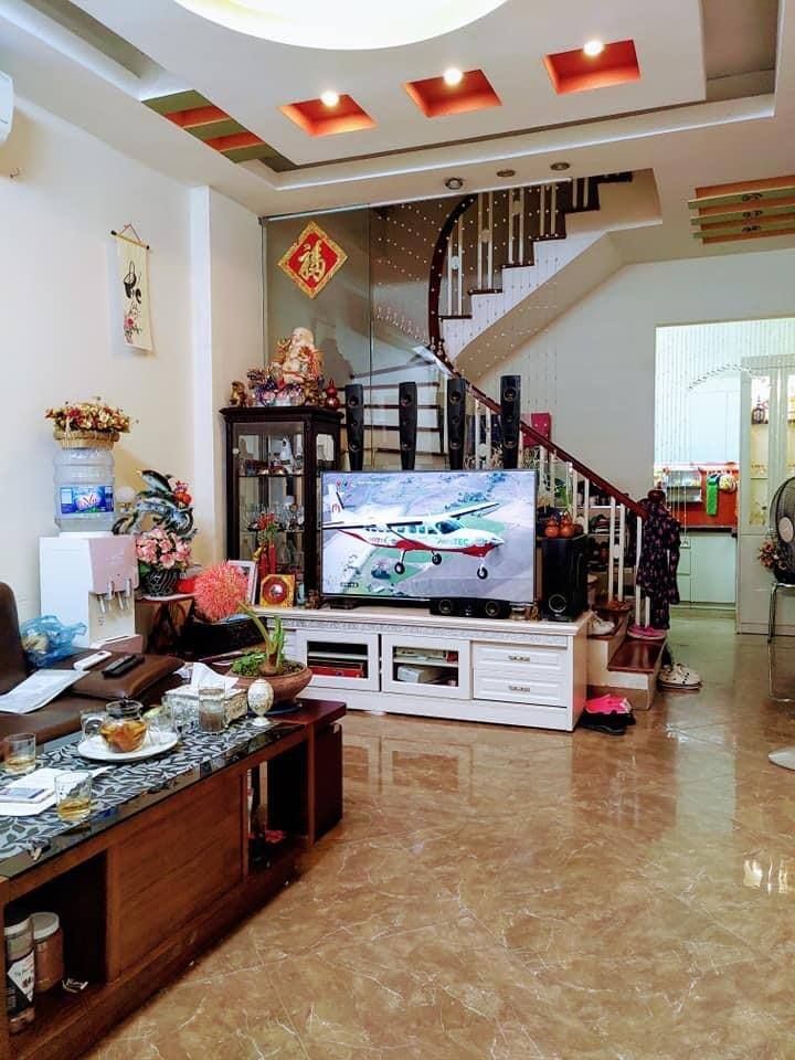 Gần ĐH Y Hà Nội - 36m2, gần phố, ngõ ~ 3m, thông tứ tung, chưa đến 3.25 tỷ.
