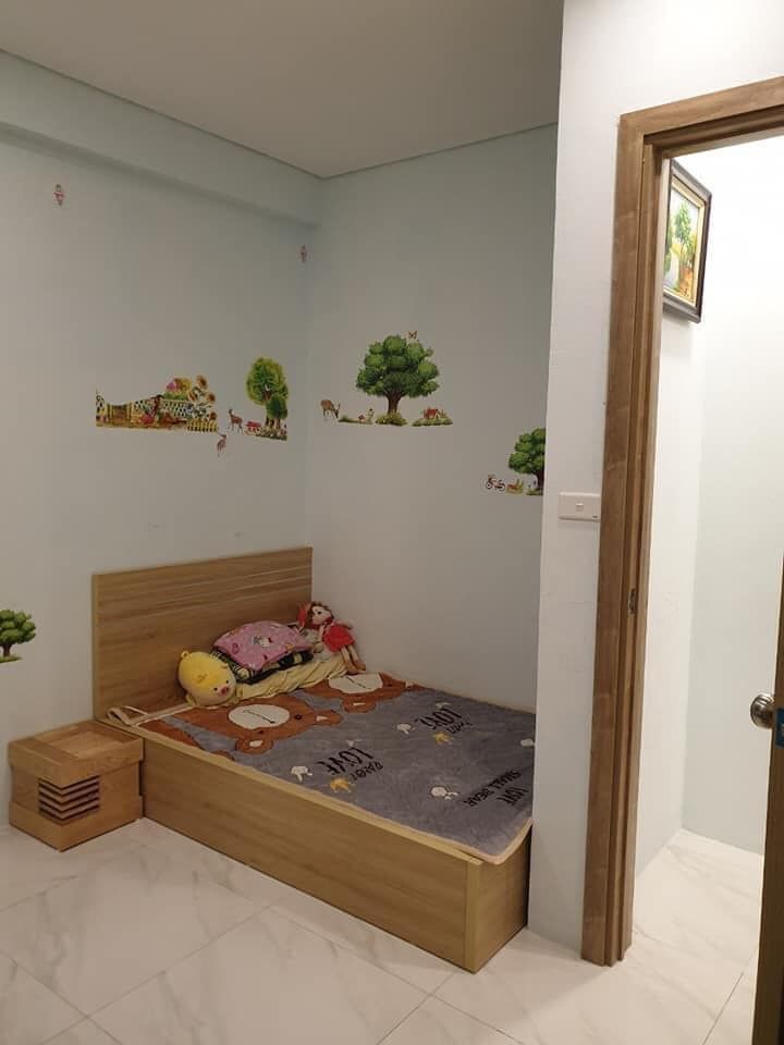 Bán căn góc chung cư HUDB 2PN. Nội thất đầy đủ. Giá bán 750 triệu. LH 0868.695.556