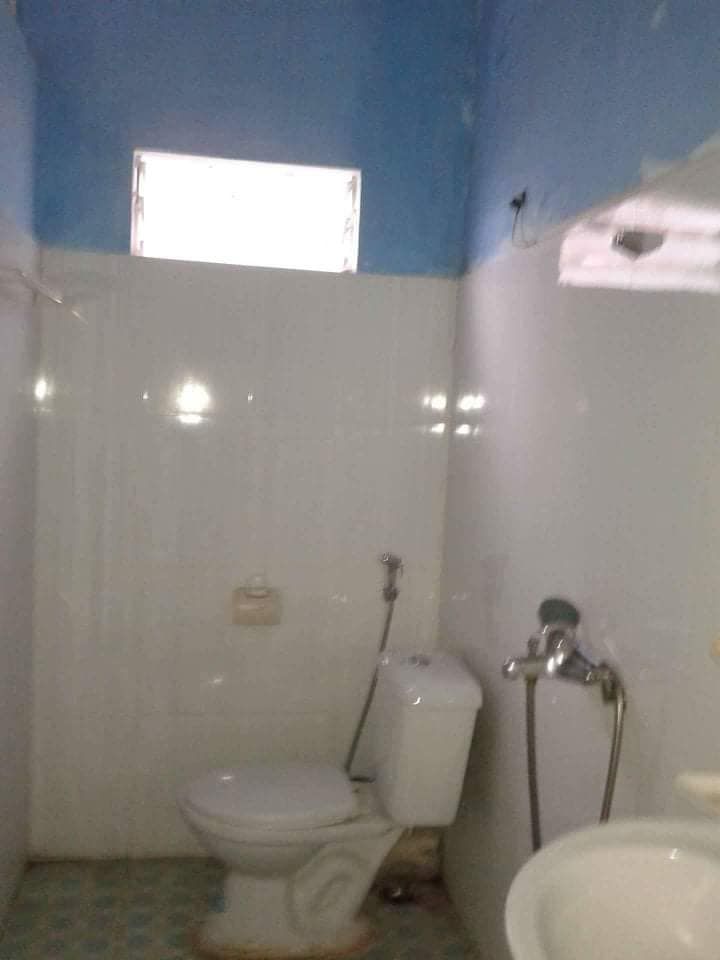 Phòng trọ đẹp như mơ! View đẹp, thoáng mát, yên tĩnh,sân chơi thoải mái đường lớn Mình Khai BG