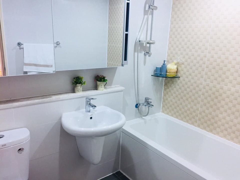 Bán căn góc 3PN-88m2-2,4 tỷ full đồ, đã có sổ hồng trung tâm quận Hà Đông