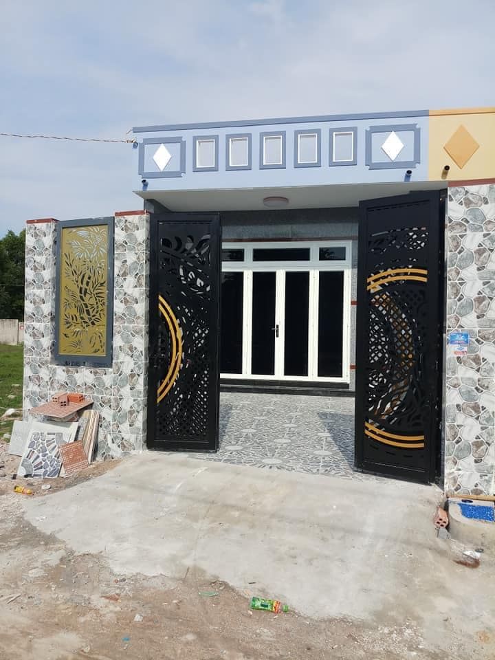 Bán Nhà Mới Đẹp Chưa Ở Khu Dân Cư Thị Trấn Long Điền Gần Bà Rịa đường 8m Xe Hơi Vô tư