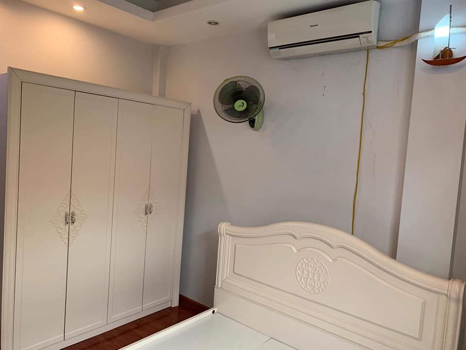 Chuyển công tác tôi cần bán căn nhà đẹp tại khu vực Liền kề Ngô Thì Nhậm- Hà Đông, oto đỗ cửa