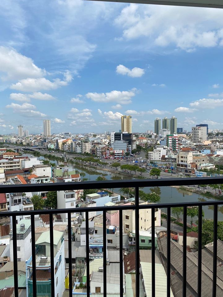 CHO THUÊ CĂN HỘ SÁT TRUNG TÂM QUẬN 5 QUẬN 10 CHỈ 5 PHÚT DI CHUYỂN NHÀ MỚI 100%