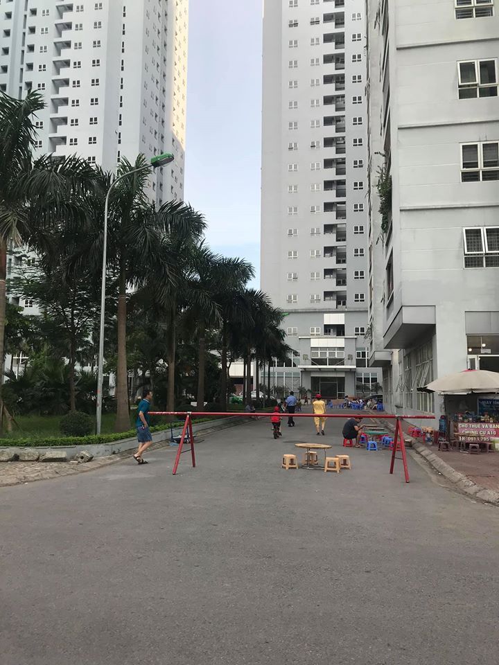 cần bán căn hộ tầng chung toà 14A2 mới nhận nhà mặt đường Nguyễn Chánh-Cầu Giấy