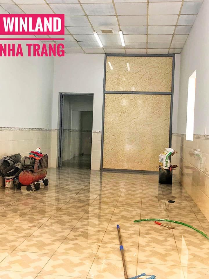 CHO THUÊ MẶT BẰNG SIÊU ĐẸP ngang 8m dài 14m2.trệt trống suốt. Nhà 1 trệt 1 lửng 1 lầu có 2p ngủ