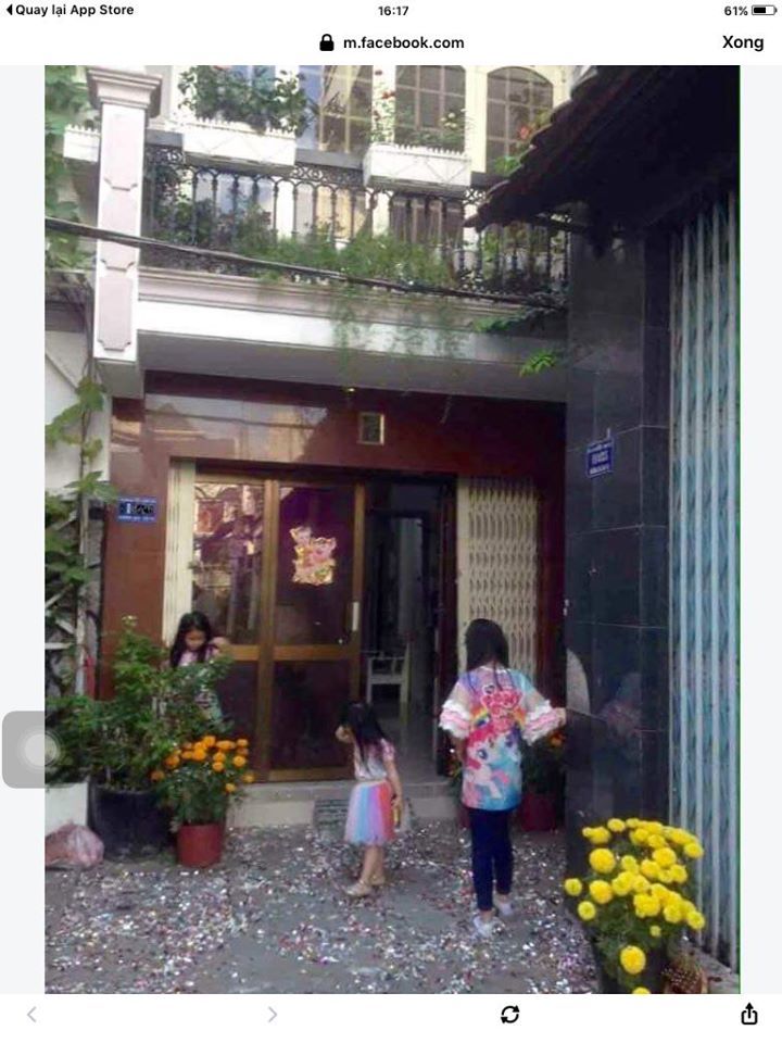 Bán gắp nhà 1 trệt 1 lầu diện tích 7m60 * 7m60 sổ hồng chín chủ giá 3ty350