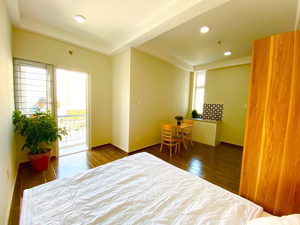 CHO THUÊ CĂN HỘ CÓ NỘI THẤT , BAN CÔNG - Đường TÔN ĐẢN, QUẬN 4, TP HCM.