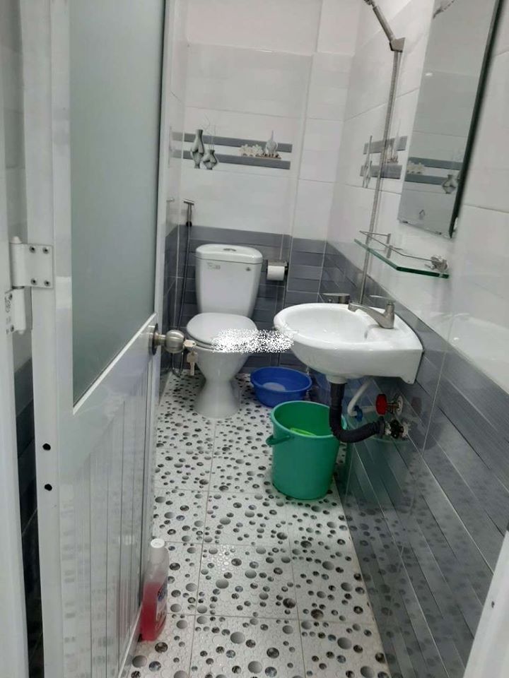 Nhà cho thuê 1 trệt 1 lầu có 2 phòng ngủ 2 toilet , diện tích 4 x 8 137/28 PHAN ANH, BÌNH TRỊ ĐÔNG