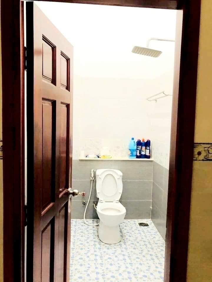 BÁN NHÀ LẦU MỚI ĐẸP KDC 91B, TẶNG FULL NỘI THẤT CHỈ CẦN DỌN VALI VÀO Ở