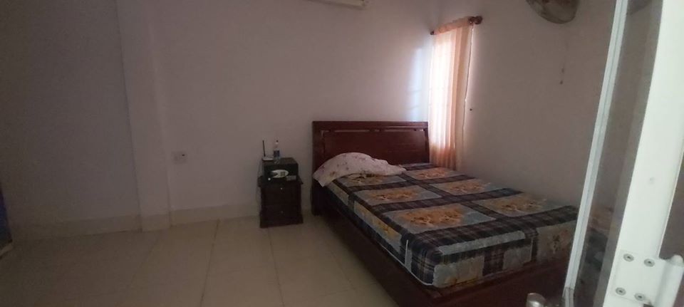 Cho thuê nhà mới, đẹp, đầy đủ nội thất siêu xịn. Địa chỉ hẻm Hai Bà Trưng, cách mặt tiền mấy bước c