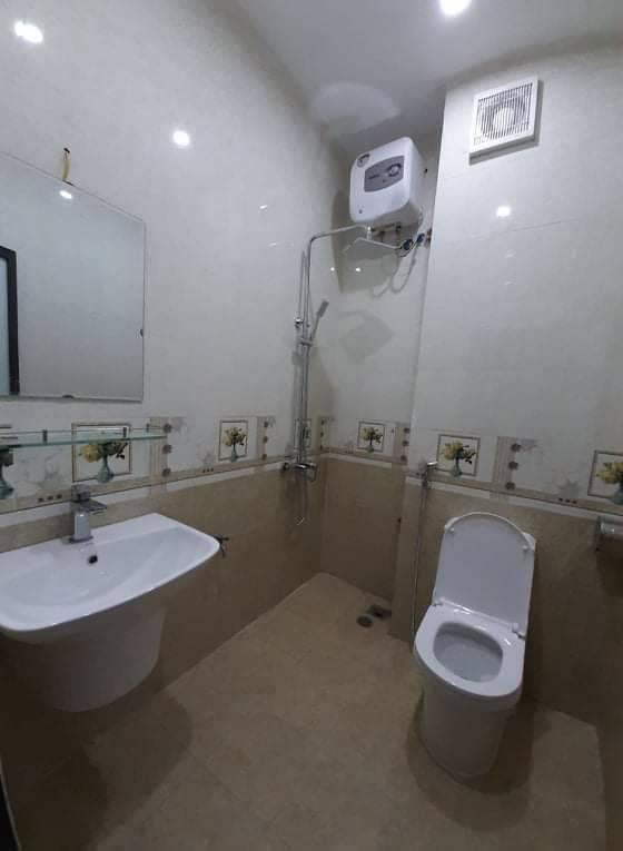 Bán nhà Trương Định 29m2 Thiết kế 5 tầng * 3 phòng ngủ, 3wc Khu vực gần Bách khoa, xây dựng...