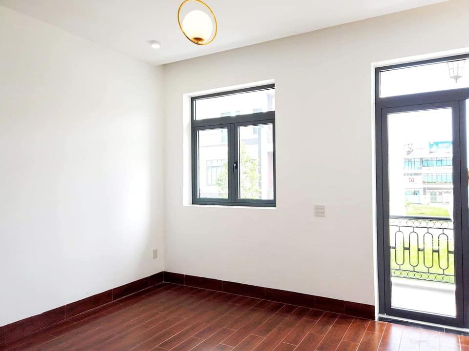 BÁN NHÀ 2 LẦU MỚI 100% TUYỆT ĐẸP ĐƯỜNG SỐ 1 TẠI KHU NHÀ Ở NAM LONG 2