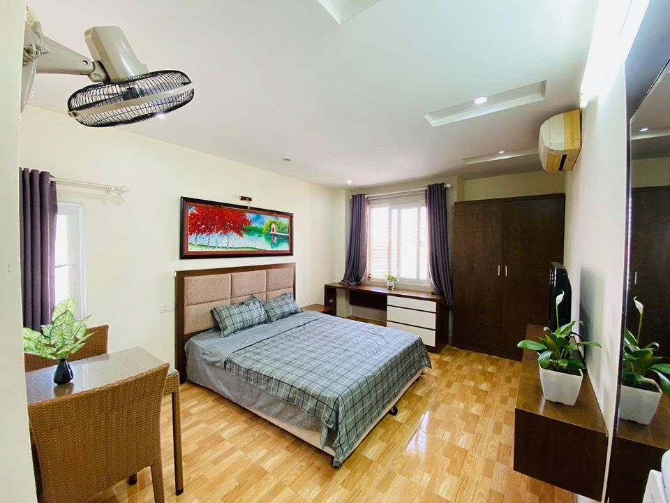 Cho thuê phòng tại ngõ 171 nhà 52 Nguyễn Ngọc Vũ đầy đủ tiện nghi, nội thất sang