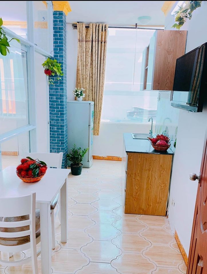 Căn hộ 1 phong ngủ, 1 phòng khách riêng biệt 704 Điện biên phủ TRUNG TÂM QUẬN 10